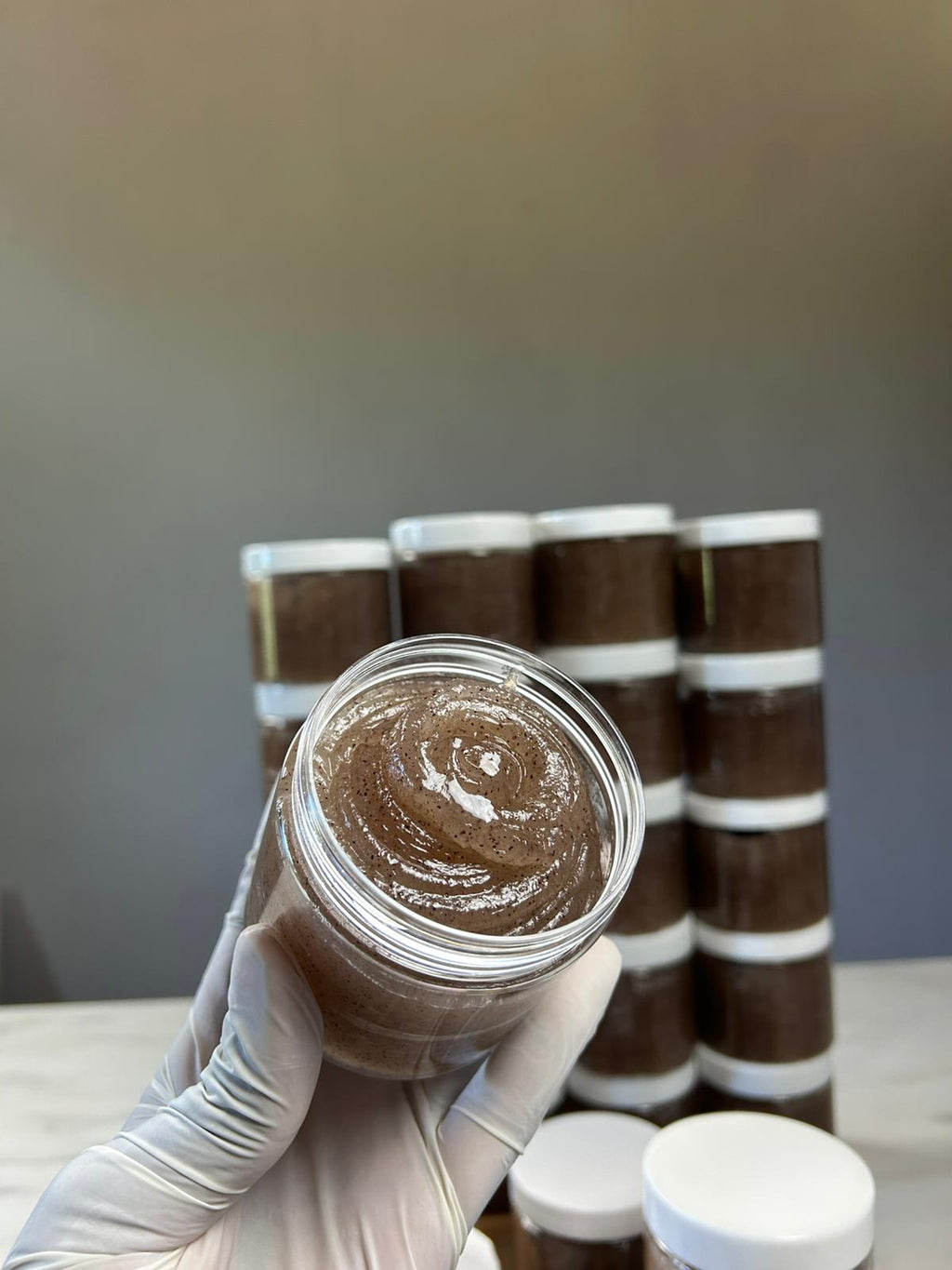 Gommage Café – 200 ml – Pour une peau tonifiée & revitalisée
