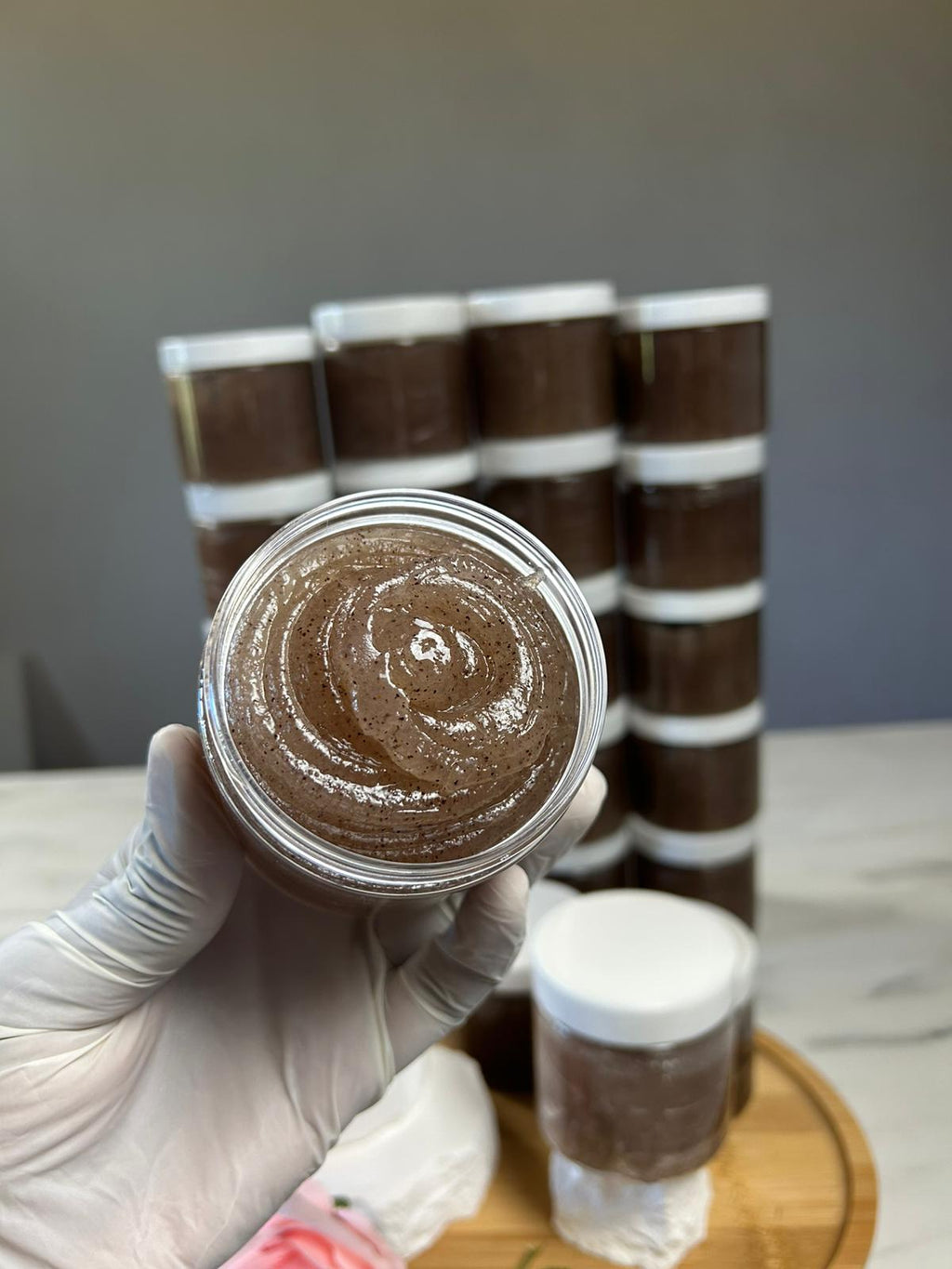 Gommage Café – 200 ml – Pour une peau tonifiée & revitalisée